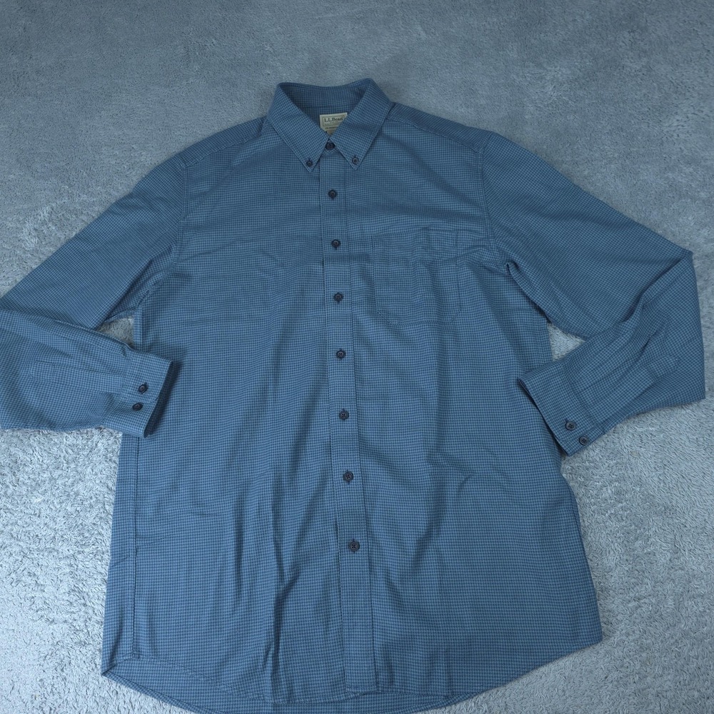 L.L. Bean Shirt Mens LT Blue Check Long Sleeve Button Down Cotton Relaxed Fit